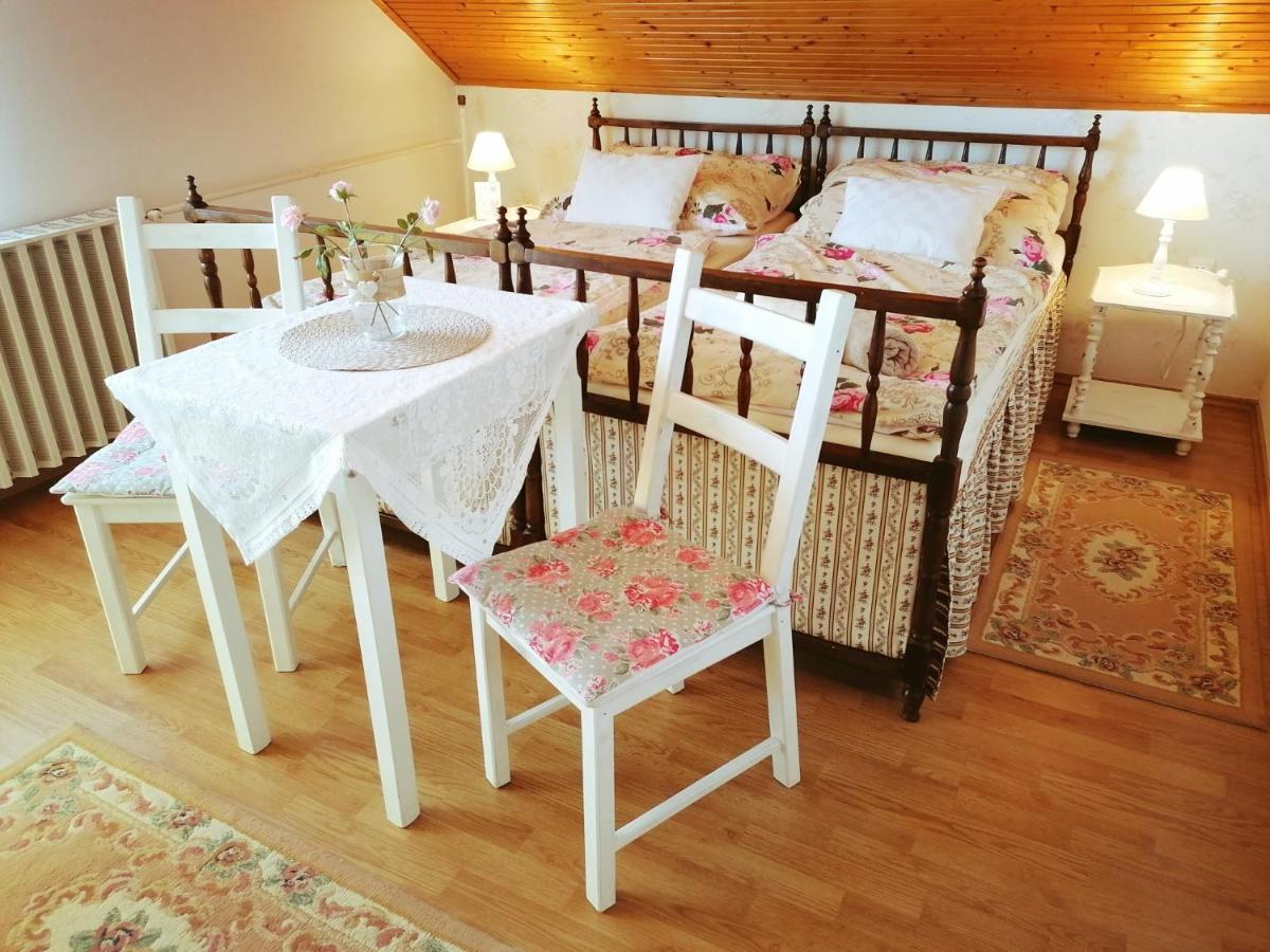 Elisoria Apartments Черсегтомай Экстерьер фото