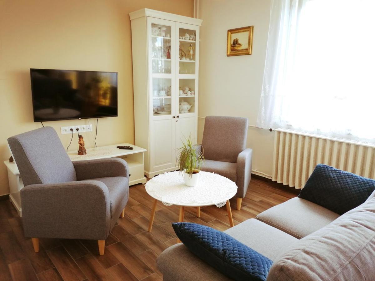 Elisoria Apartments Черсегтомай Экстерьер фото